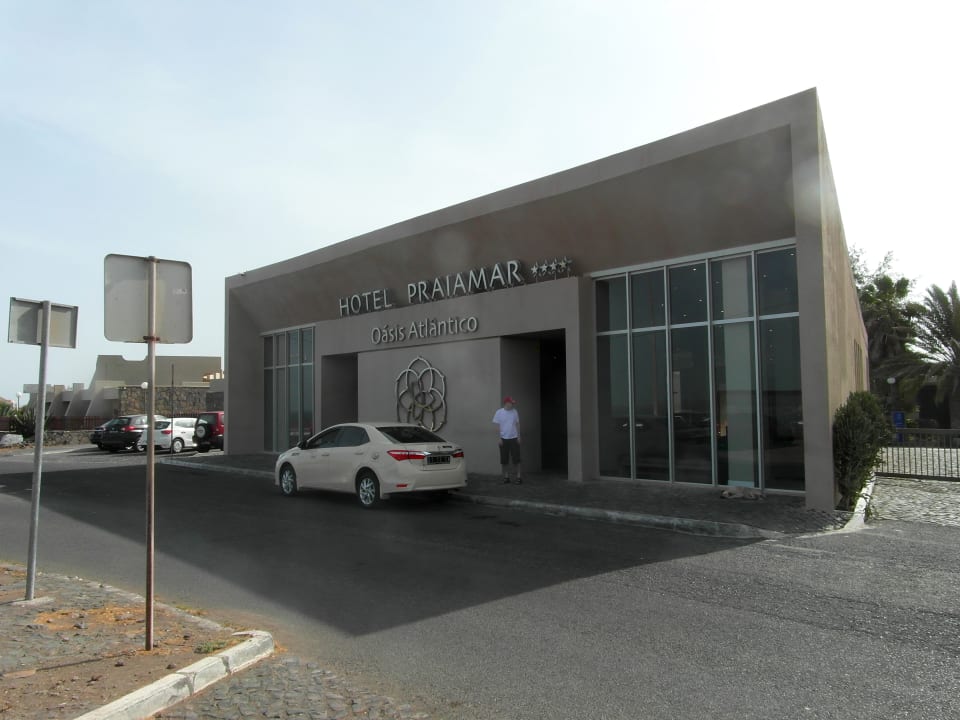 Außenansicht Hotel Oasis Atlantico Praiamar
