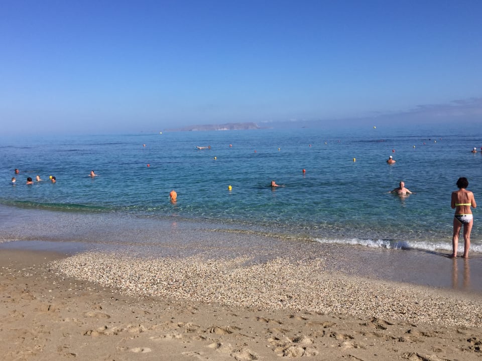 Strand Anissa Beach & Village