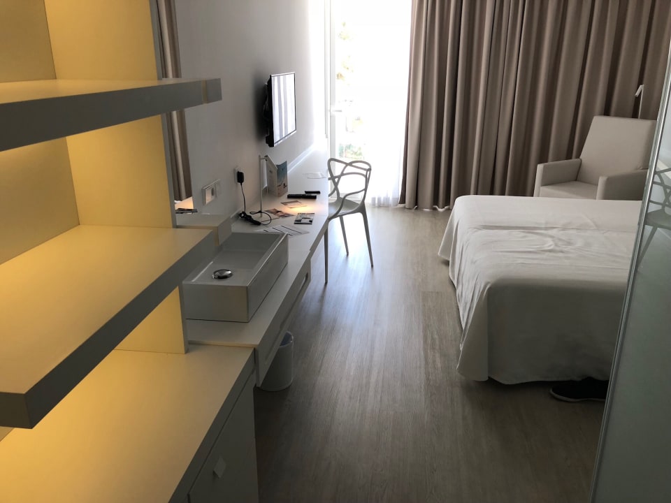 Zimmer Els Pins Resort & Spa