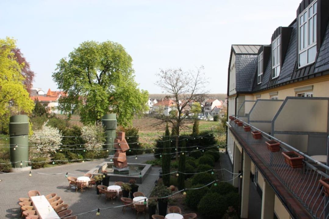 Blick vom Balkon Best Western Wein- & Parkhotel Nierstein
