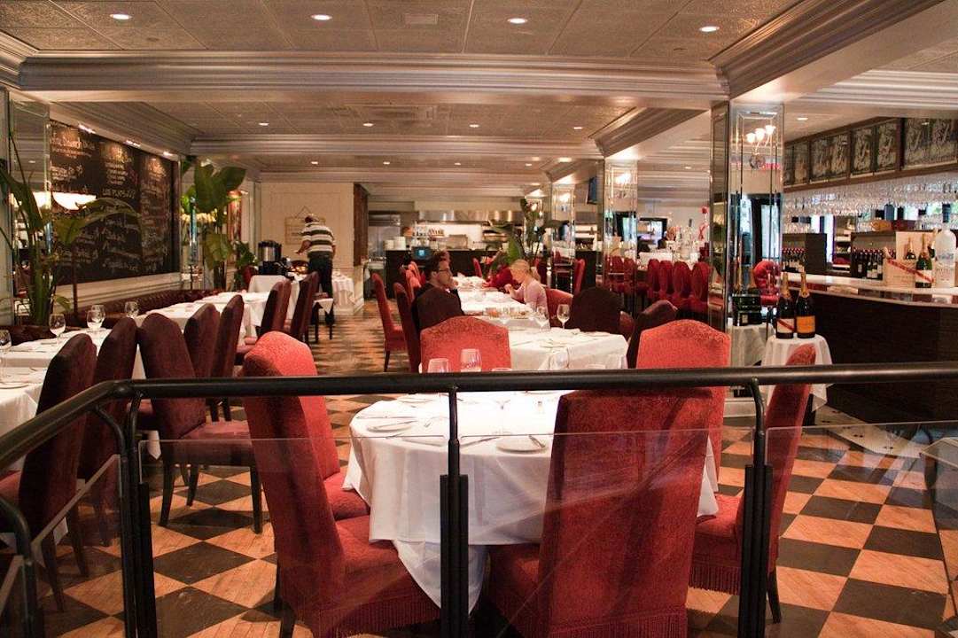 Restaurant im Erdgeschoss Hotel Chez Swann