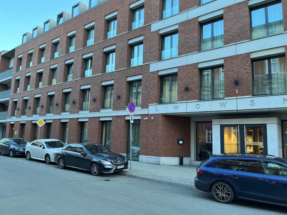Außenansicht Aparthotel Lwowska 1