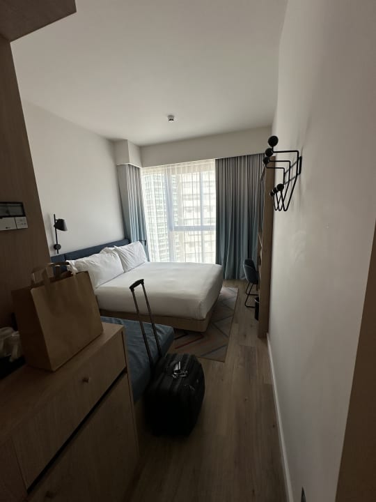 Zimmer Hampton By Hilton Barcelona Fira Gran Via