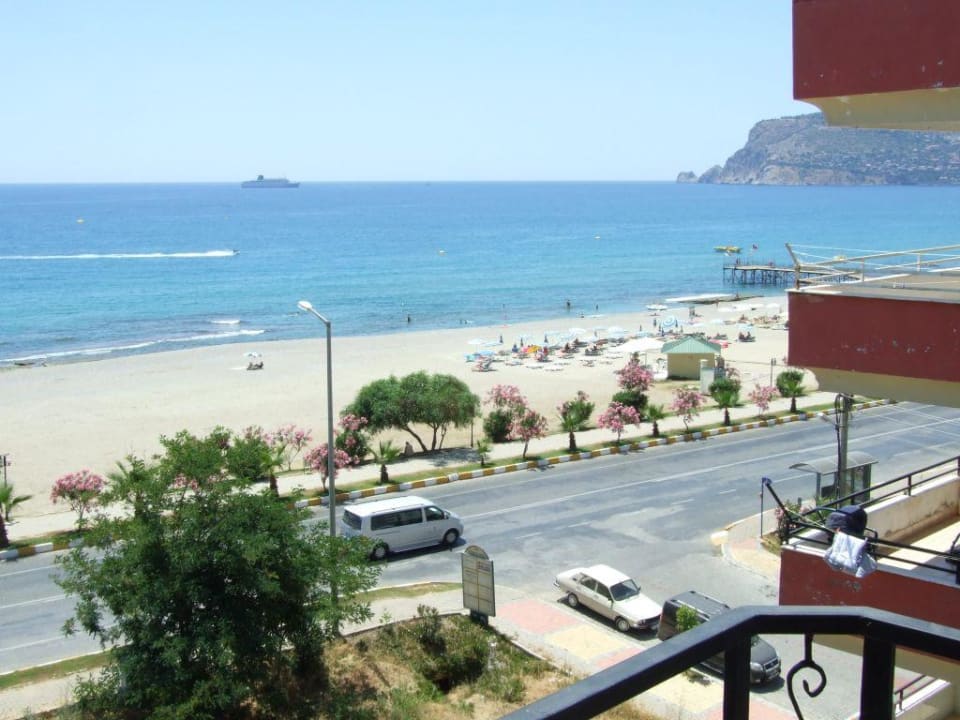 Widok z balkonu w  hotelu Bella Bravo Suite Hotel