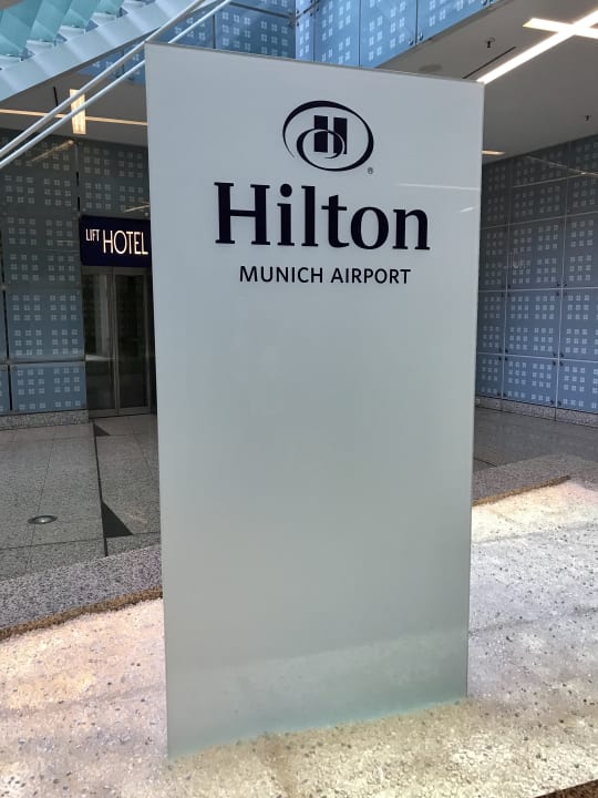 Außenansicht Hilton Munich Airport
