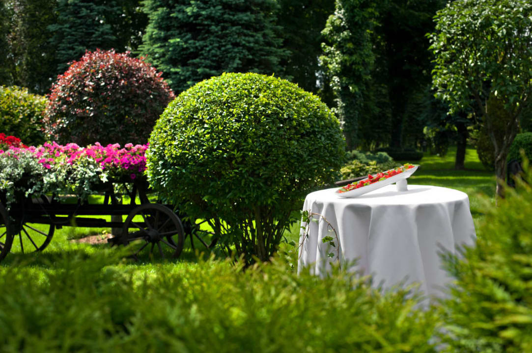 Garden Crown Piast Hotel & Park