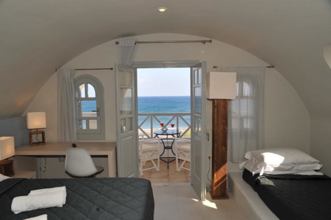 Superior Family Sea View Glykeria Mini Suites