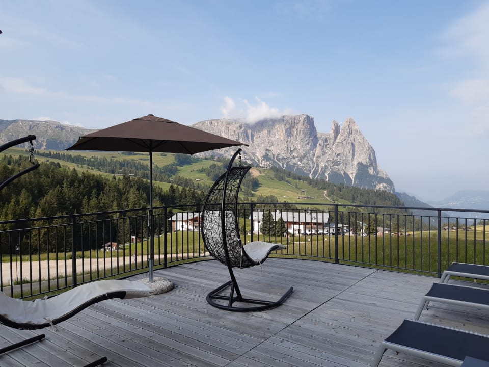 Ausblick Hotel Bellavista Seiseralm