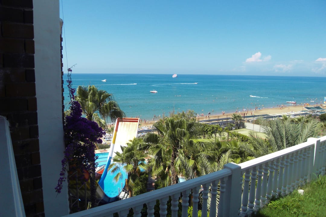 Vom Pool zum Meer geblickt Hotel Defne Dream