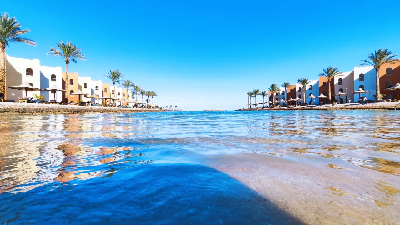 Strand Arabia Azur Resort
