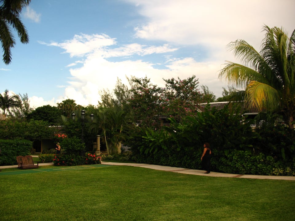 Viel Grün Sandals Royal Caribbean