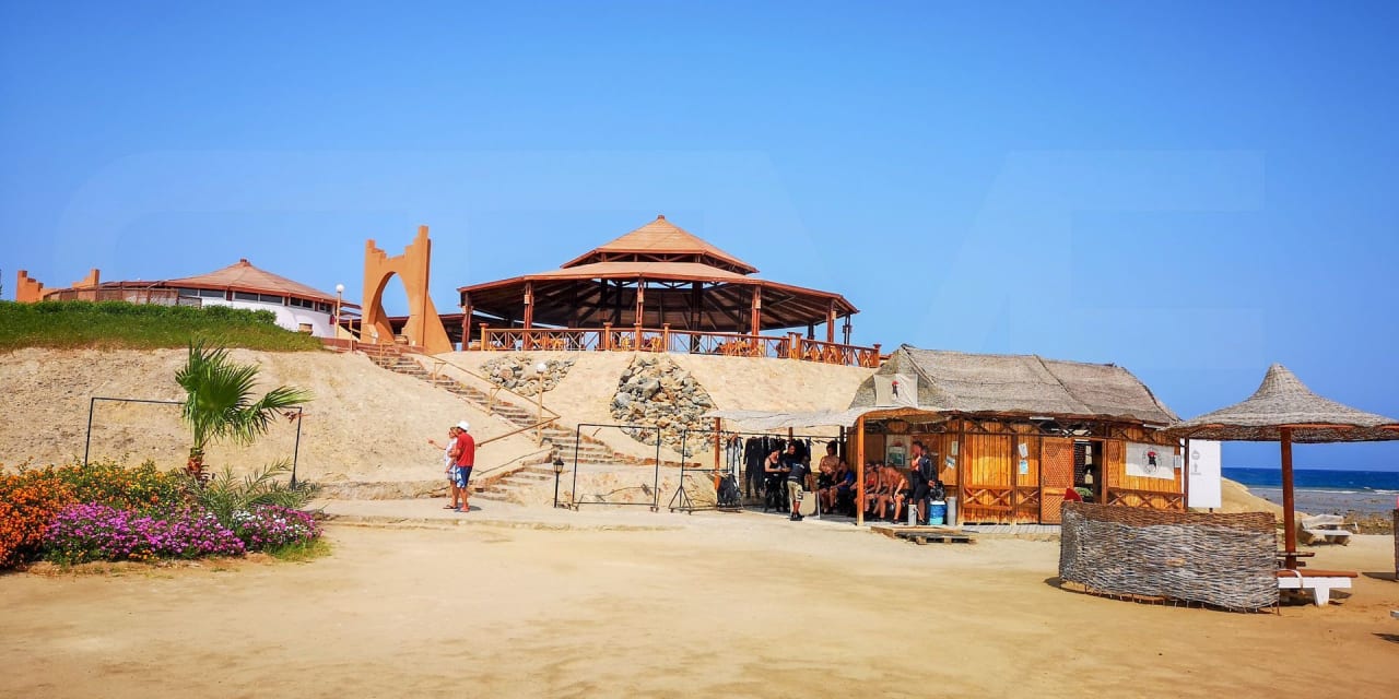 Strand Three Corners Equinox Beach Resort