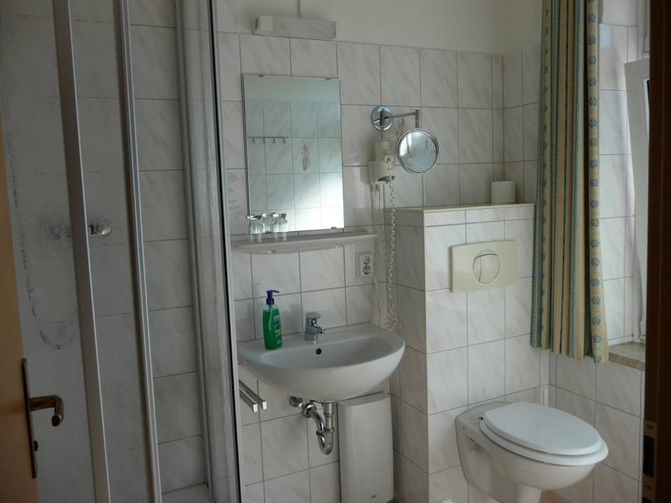 Dusche/WC Hotel an der Therme