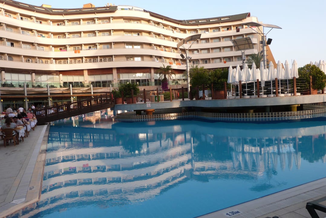 Haupthaus mit Restaurant  Alaiye Resort & Spa