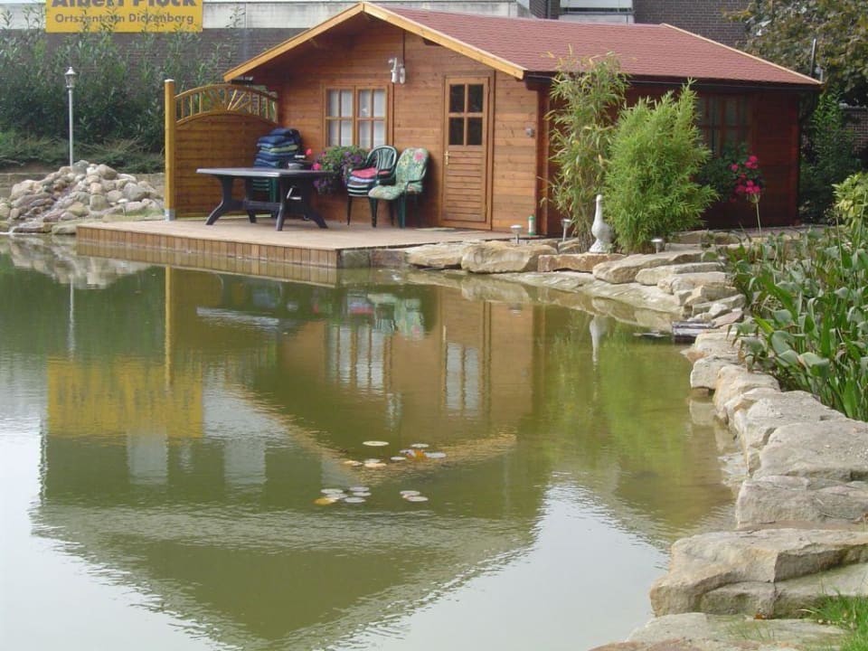 Naturbadesee mit Saunahäuschen Gasthof Dickenberg