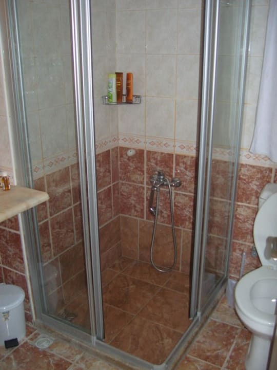 Sehr sauberes Badezimmer ( kein Schimmel) Elit Köseoglu Hotel