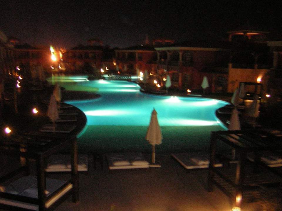 Blick auf Ruhepool Pickalbatros Alf Leila Wa Leila Resort - Neverland Hurghada