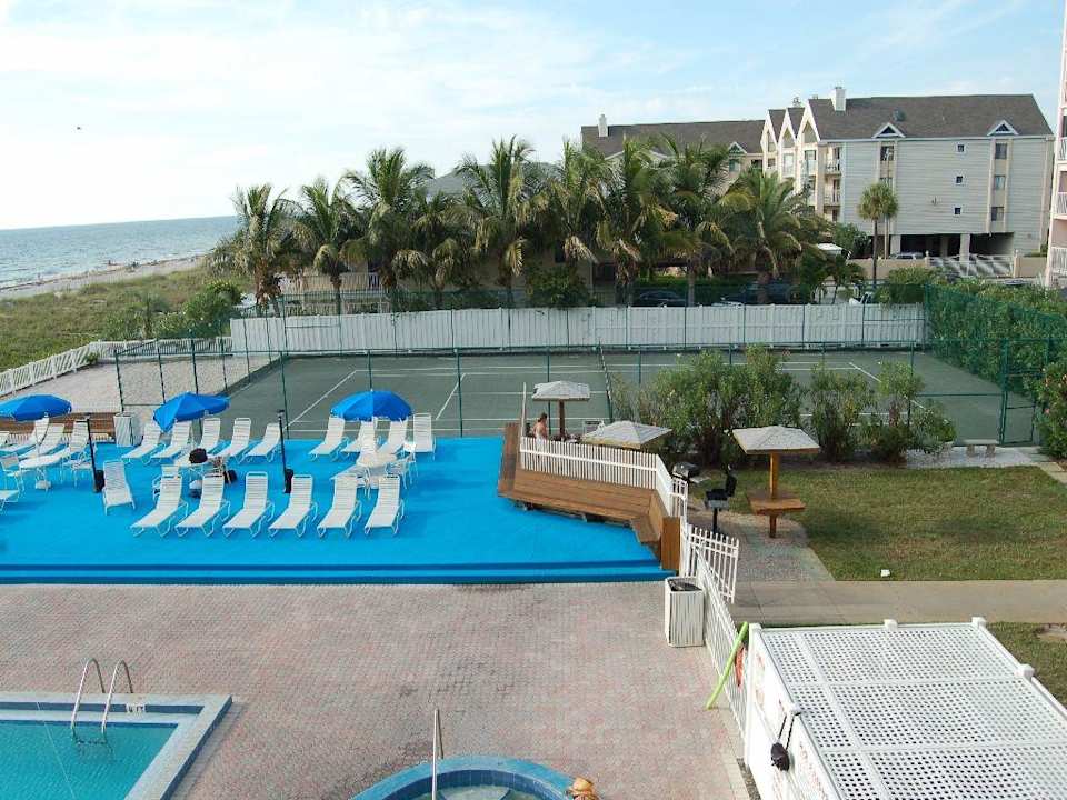 Unser Tennisplatz Reef Club Condos
