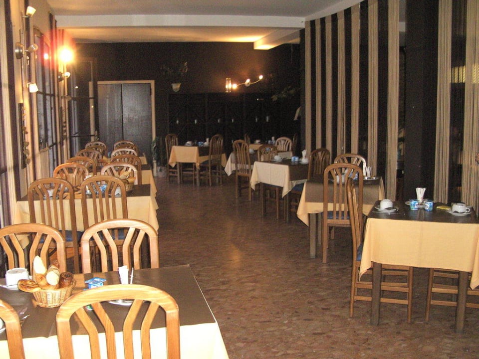 Restaurant/Frühstücksraum Hotel Le Scandola