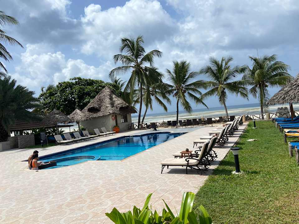 Pool Mandarin Resort Zanzibar