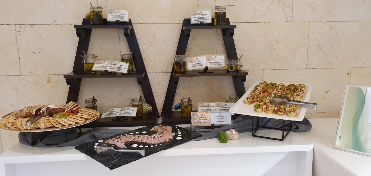 Gastro Caravia Beach Hotel