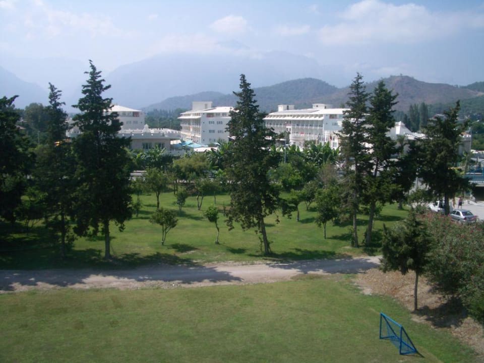 Ausblick über das Hotel Miarosa Kemer Beach