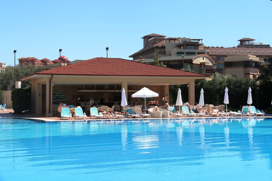 Angenehme Poolbar Paloma Oceana