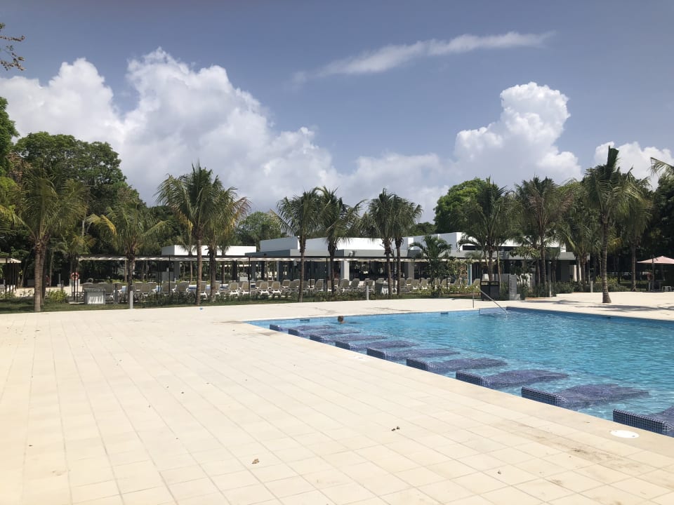 Pool Hotel Riu Tequila