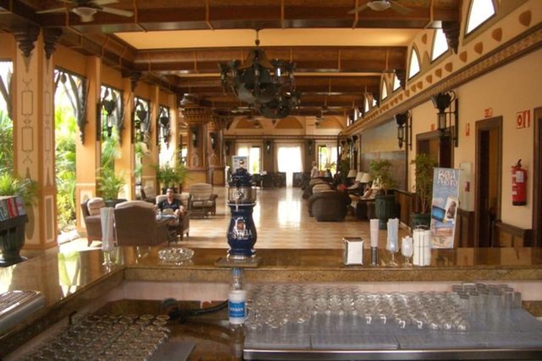 Lobby von der Bar aus Hotel Riu Funana