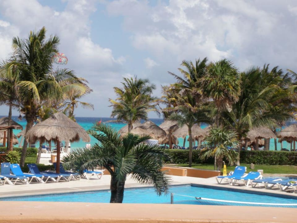 Pool Viva Azteca by Wyndham - All Inclusive Resort