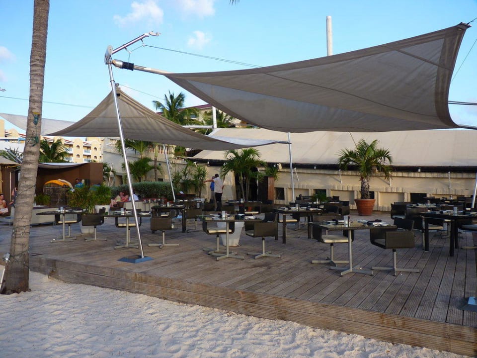 Hier kann man essen und trinken Bucuti & Tara Beach Resort - Adults only