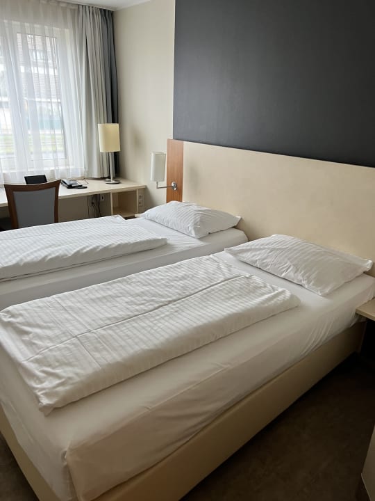 Zimmer Essential by Dorint Hotel Köln-Junkersdorf