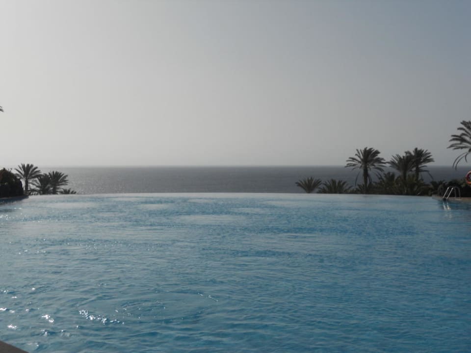 Pool R2 Rio Calma Hotel & Spa & Conference