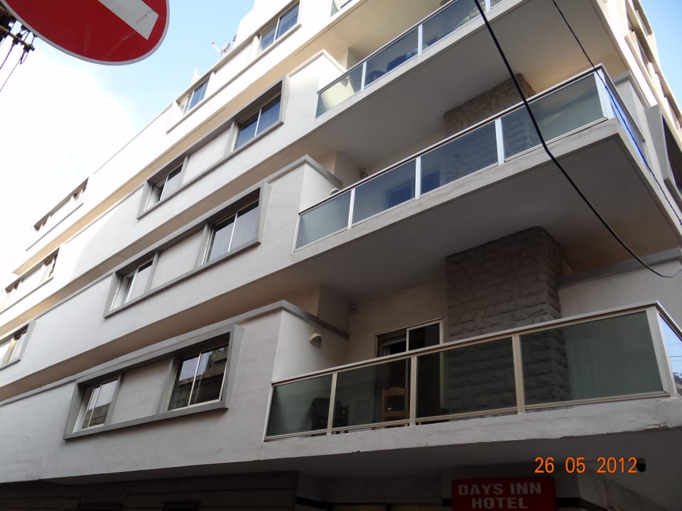 Außenansicht Days Inn Hotel & Residence