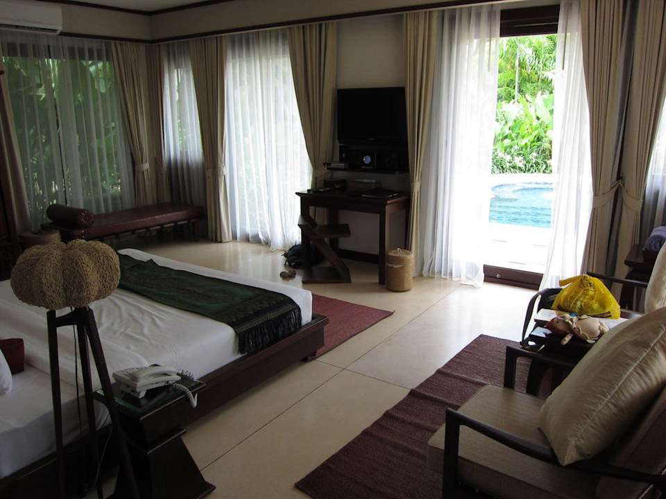 Blick vom Eingang der Poolvilla Mida Resort Kanchanaburi