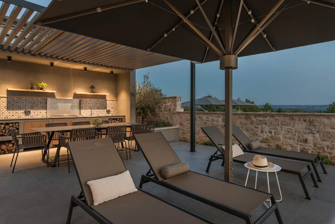 Sport & Freizeit Exclusive Living LUXURY ESTATE & VILLAS