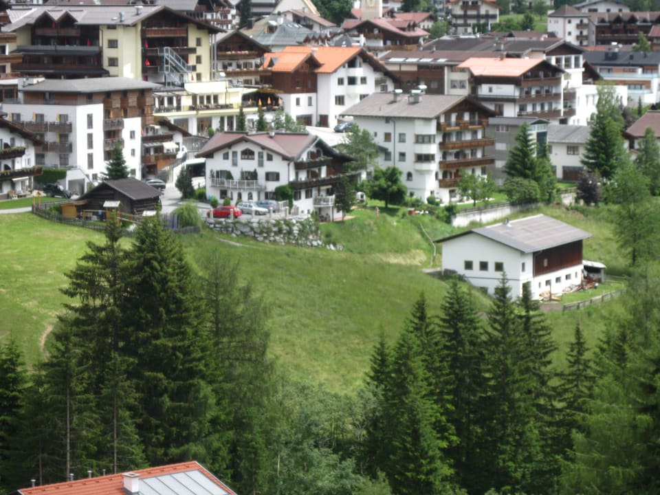 Blick auf den Kneringerhof Hotel Kneringerhof