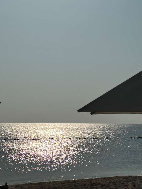 Strand Rixos Premium Magawish Suites & Villas