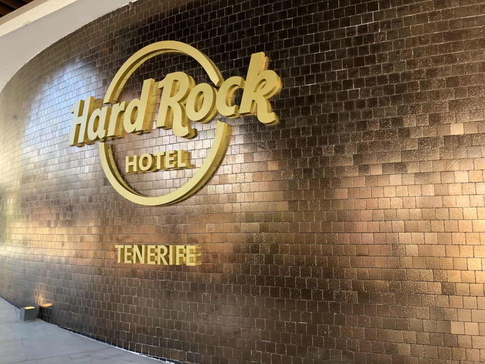 Eingang Hard Rock Hotel Tenerife