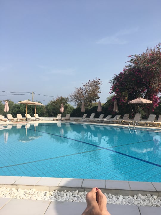 Pool Vasia Royal Hotel