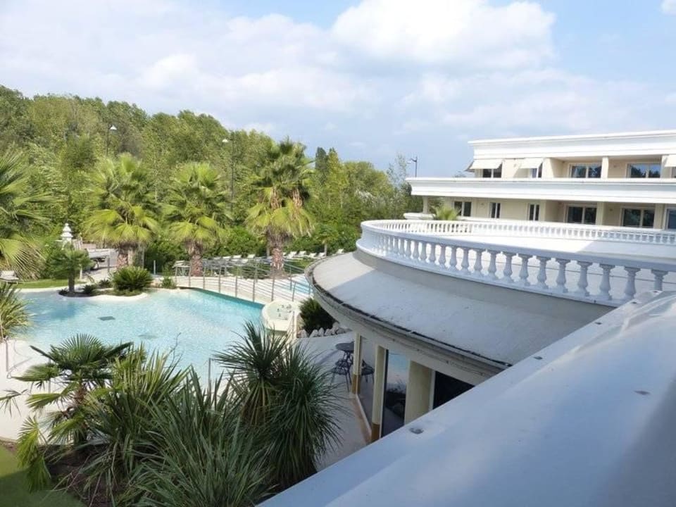 Ausblick vom Zimmer im 1. Stock Hotel Residence Relais Du Lac