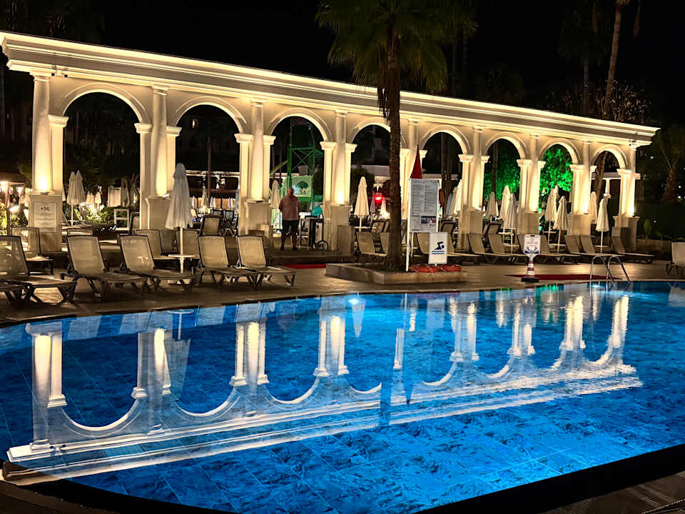 Pool allsun Numa Club Side