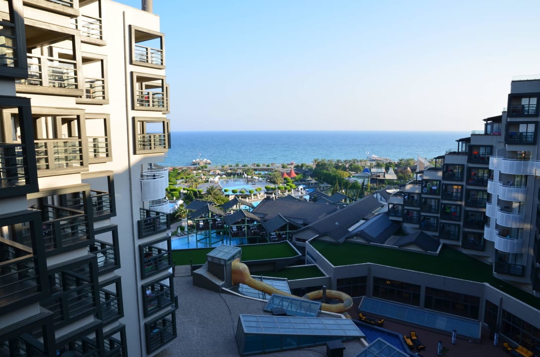 Blick aus dem Komfort-Zimmer im 6. Stock  Limak Lara Deluxe Hotel & Resort