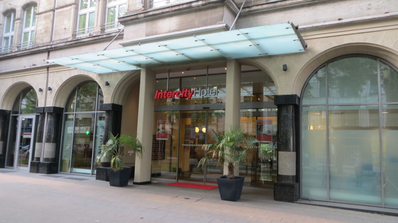 Außenansicht TRIBE Düsseldorf