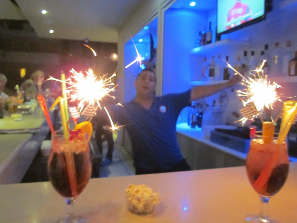 Lecker Cocktails Dimitrios Beach Hotel