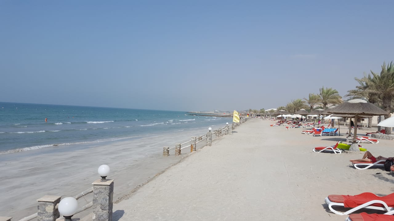Strand The Cove Rotana Resort