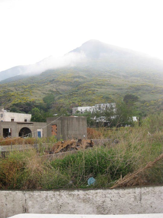 Blick aus dem Fenster Hotel Ossidiana