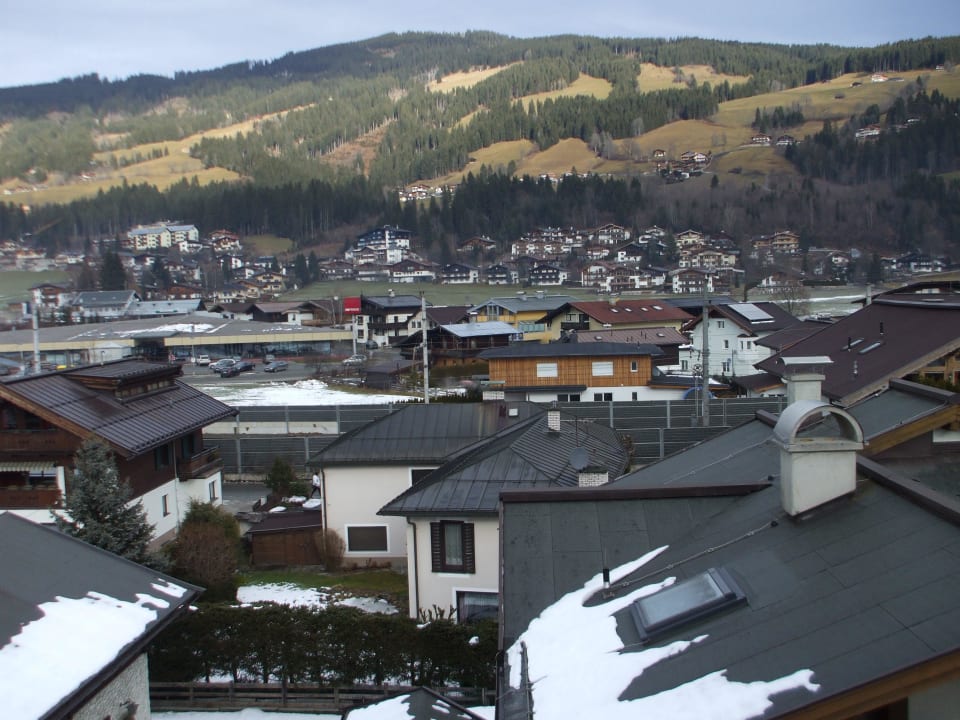 Uitzicht kamer Hotel Zentral