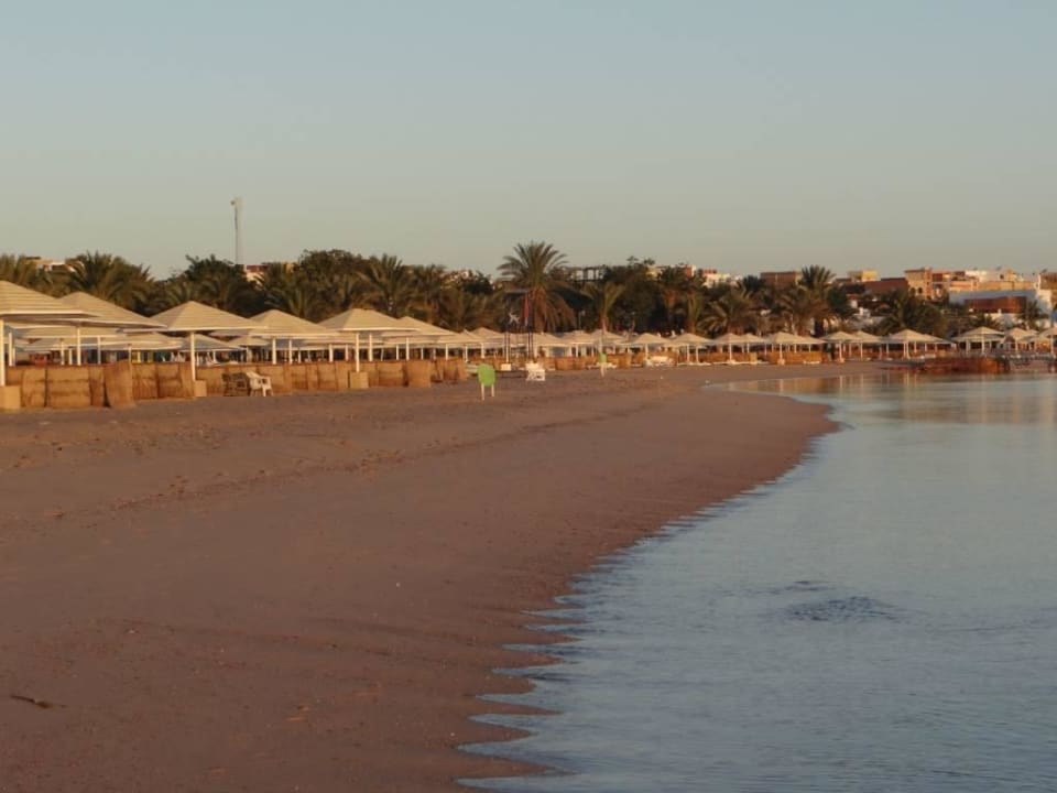 Пляж Menaville Safaga