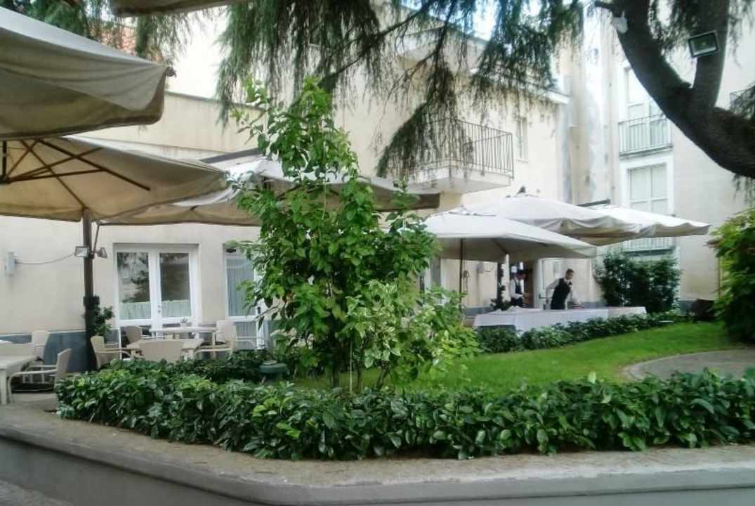 Restaurat außen Villa Relais Buonanno